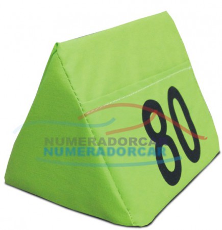 Prisma triangulo verde limão R$  9,00